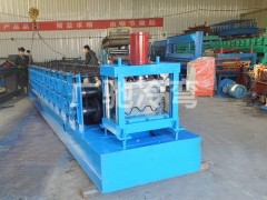 天津护栏板修复机生产厂家~东光广驰农业加工订制护栏板设备
