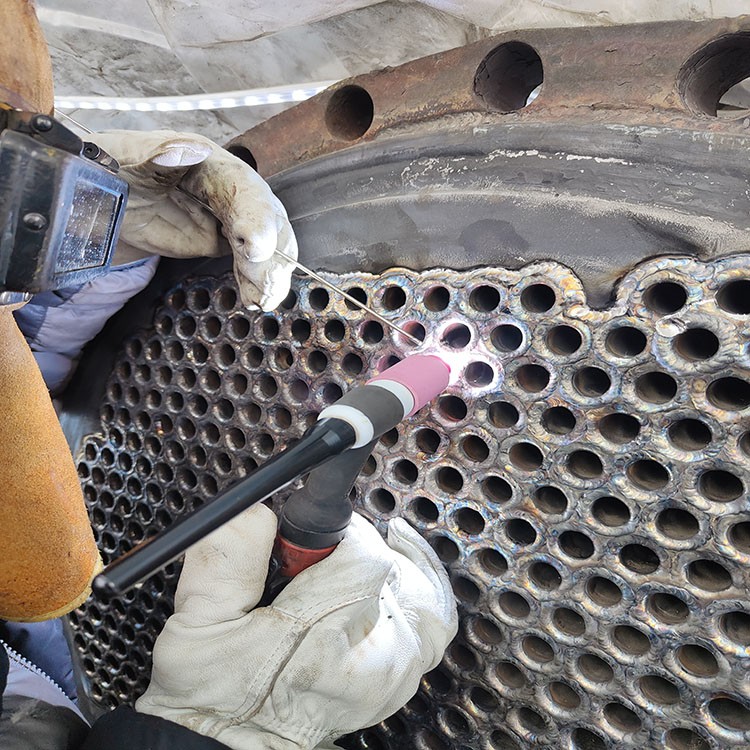 Inconel600 合金冷凝器腐蚀维修及列管更换